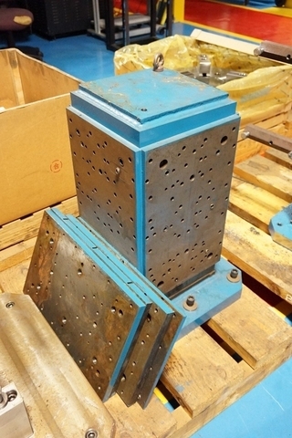Tomb Stone 500mm x 500mm x 700mm high