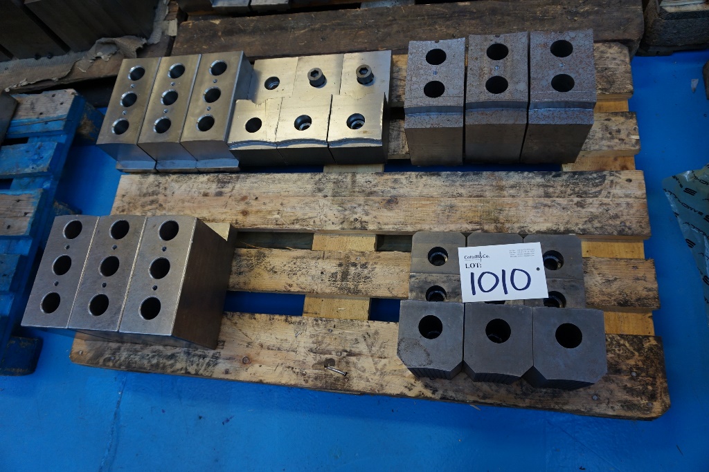(5) x 3 Jaw Set