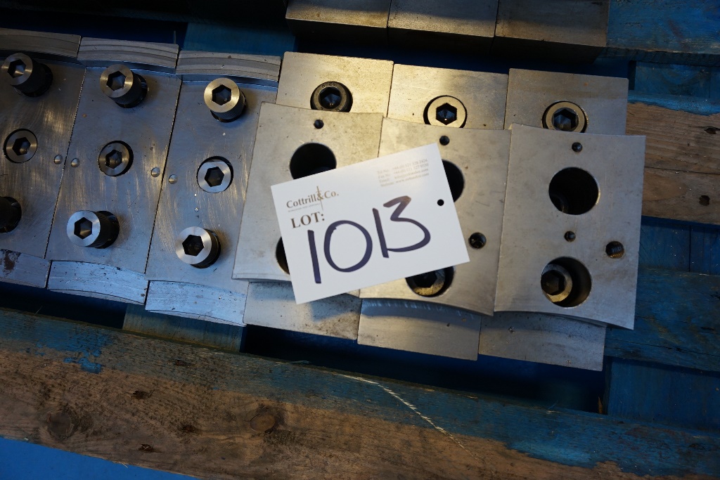 (6) x 3 Jaw Set suitable for VTL's
