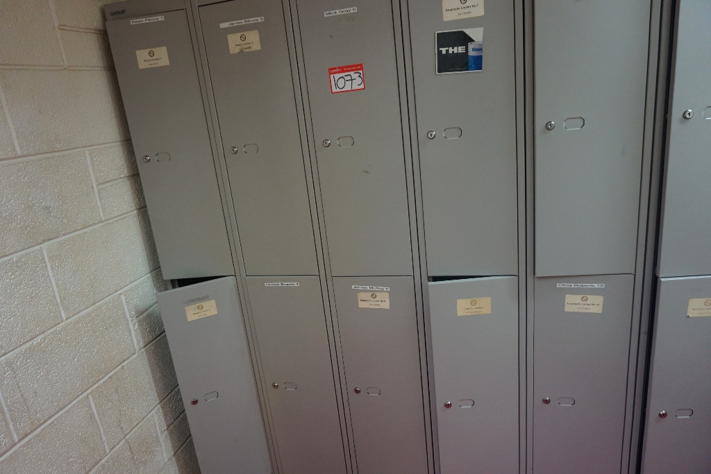 (2) x Bisley Four Unit Two Section Lockers
