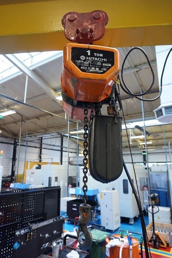 Jib Crane with Hitachi 1 Ton Hoist
