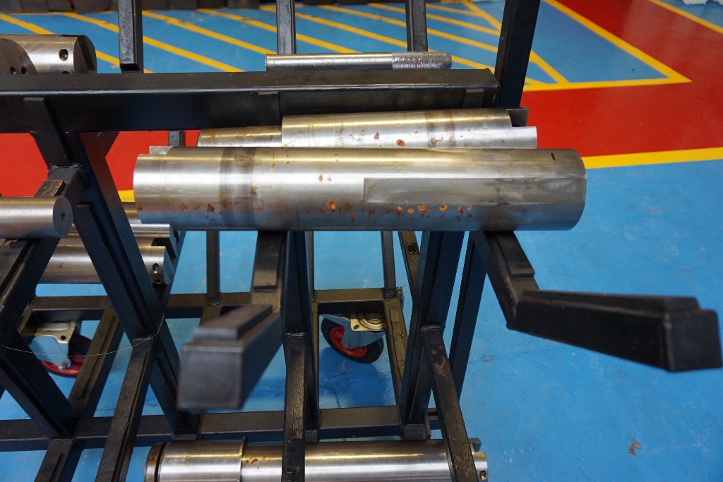 Mobile Trolley with Qty of Boring Bars