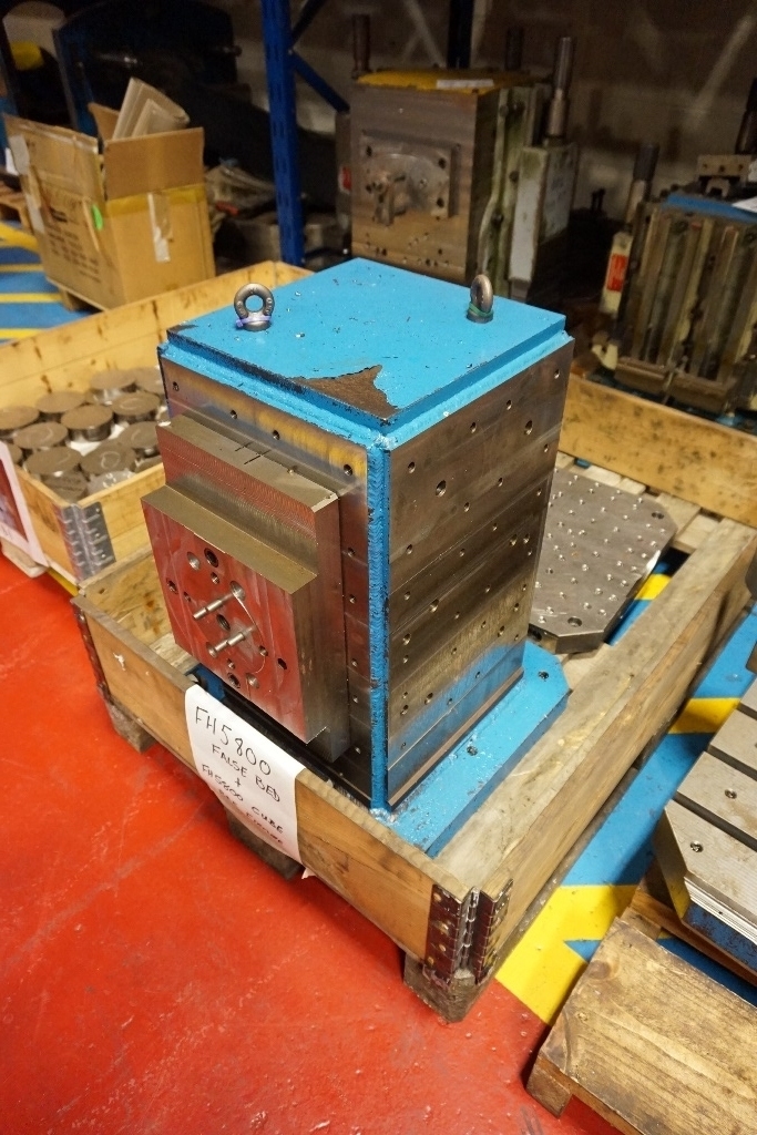 Tomb Stone 500mm x 500mm x 700mm high approx.