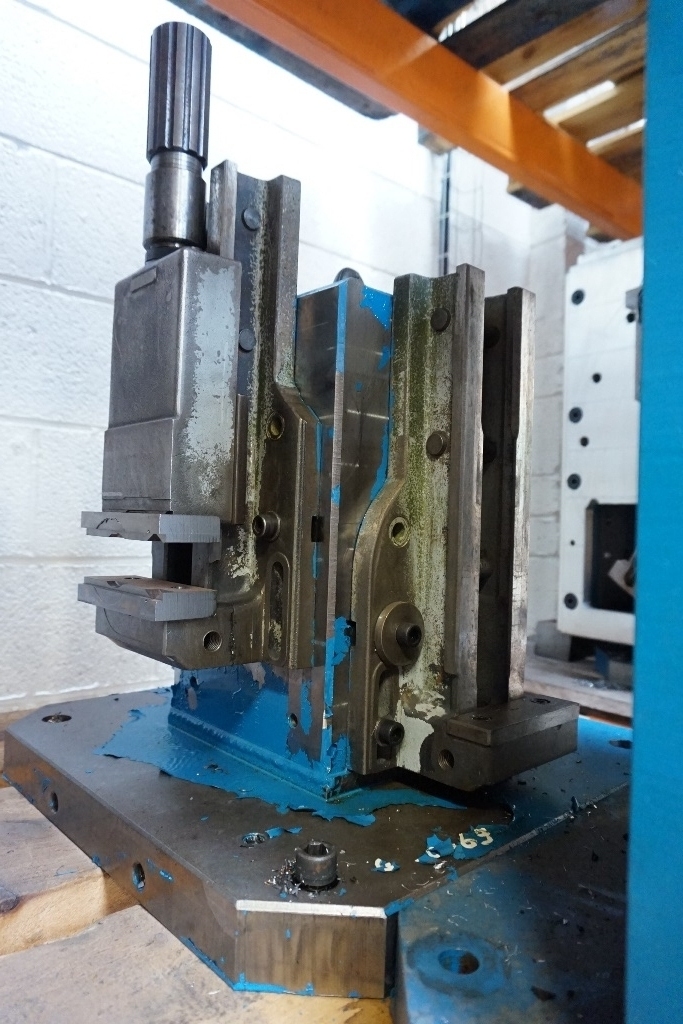 (2)  Fixtures - (1) Fixture, Pallet size 500mm x 500mm x 700mm high