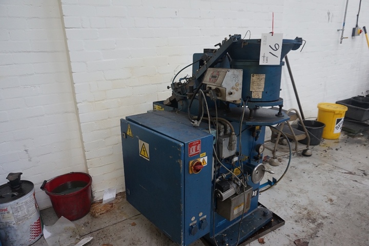 EWM GW23 Thread Rolling Machine with Bowlfeed
