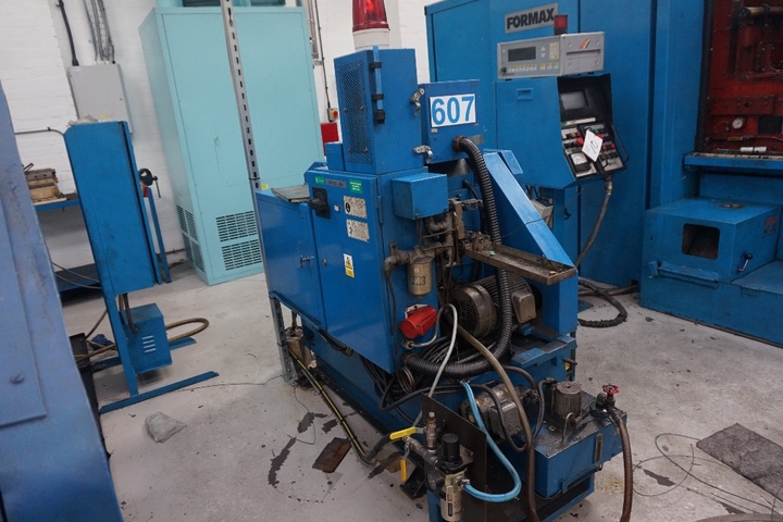 Neu Nakashimada Model MH-05 Single Die 2 Blow Cold Heading Machine