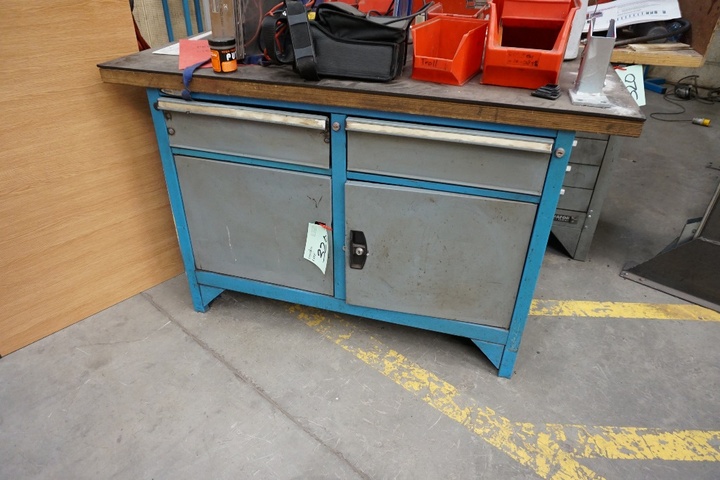 (4) x Work Benches (Contents Not Included)